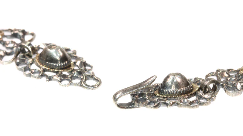 A father's love: the Victorian diamond garland necklace from the 1850s  - Image 6