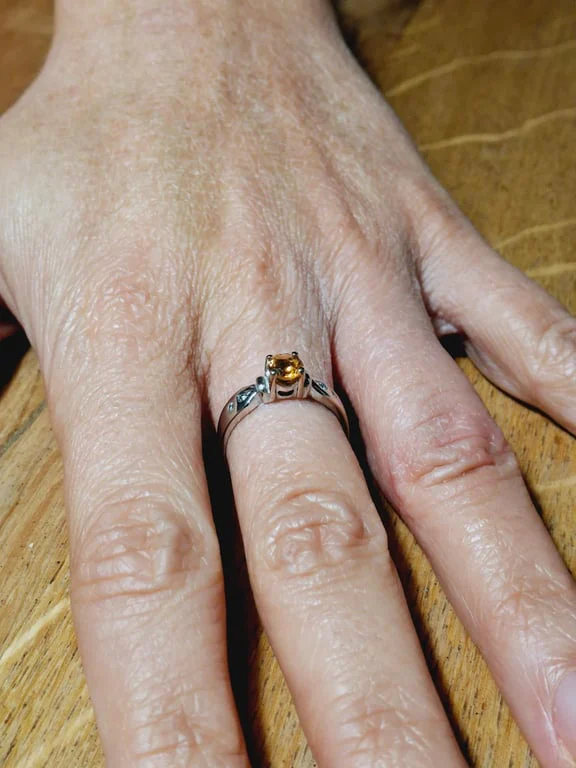White Gold Ring, Diamonds and Citrine  - Image 13