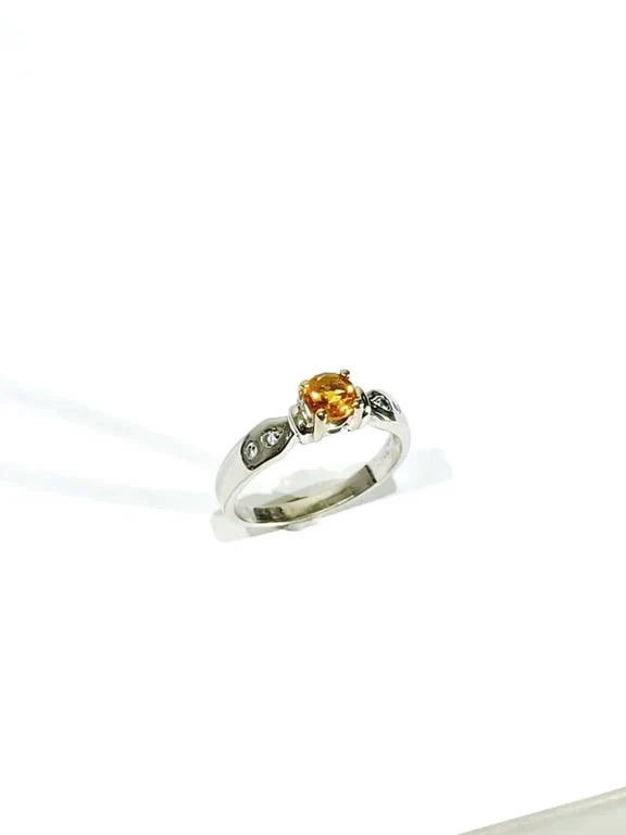 White Gold Ring, Diamonds and Citrine  - Image 4