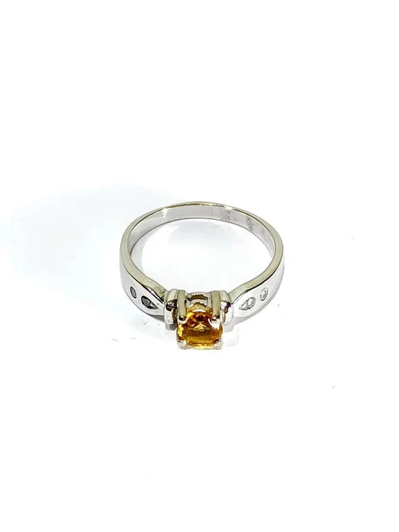 White Gold Ring, Diamonds and Citrine  - Image 5