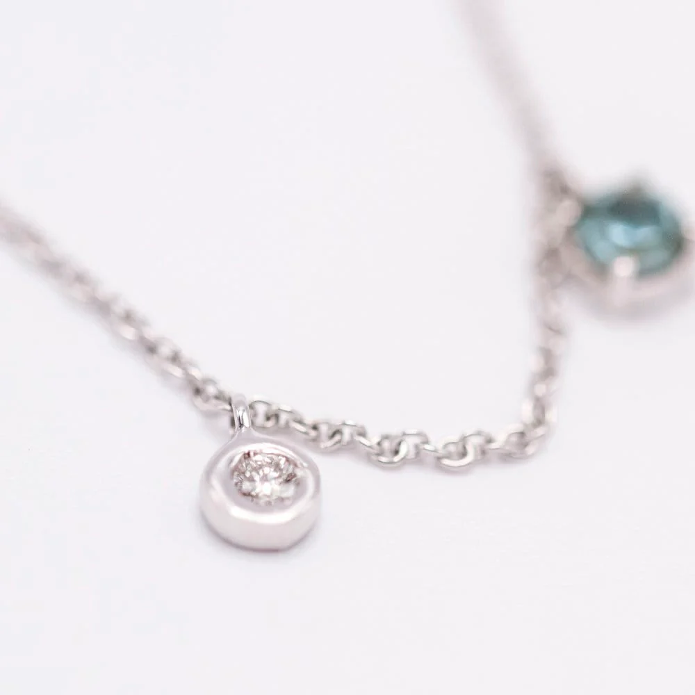 BELL necklace in white gold and blue topaz  - Image 3