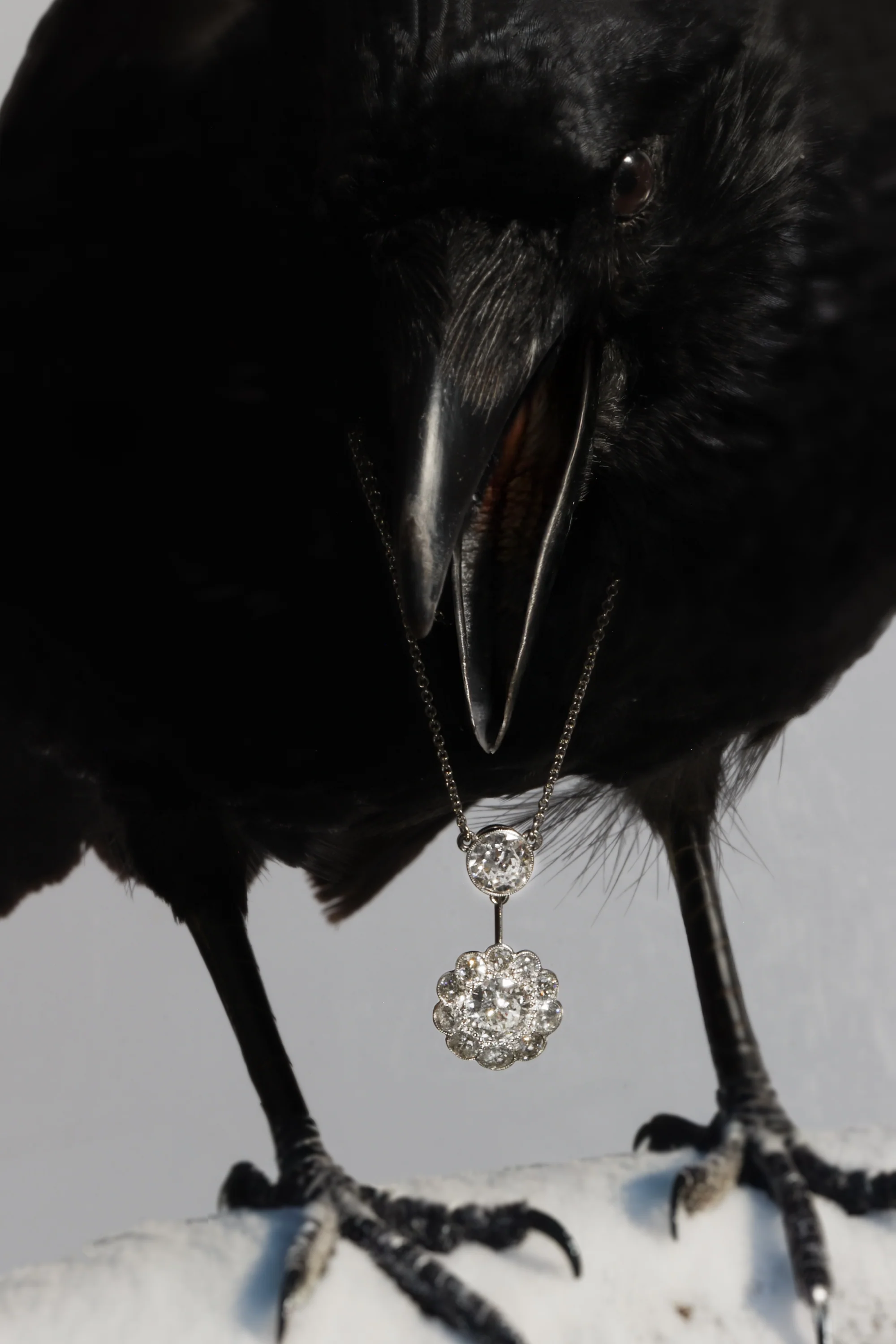 Rêverie Art Deco: Old-cut diamond pendant from the 1950s with an elegance of 4.27 ct  - Image 7