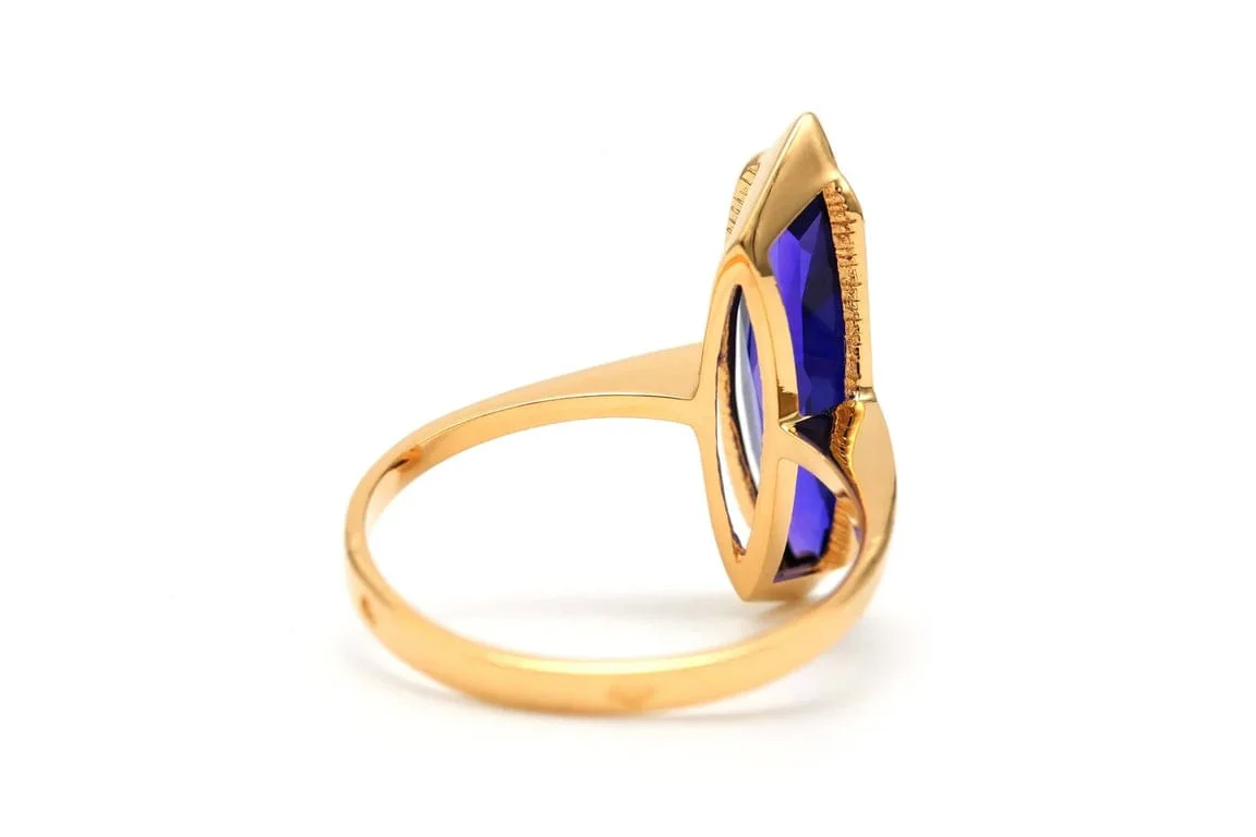 Contemporary ring set with an amethyst in 18-carat yellow gold  - Image 5