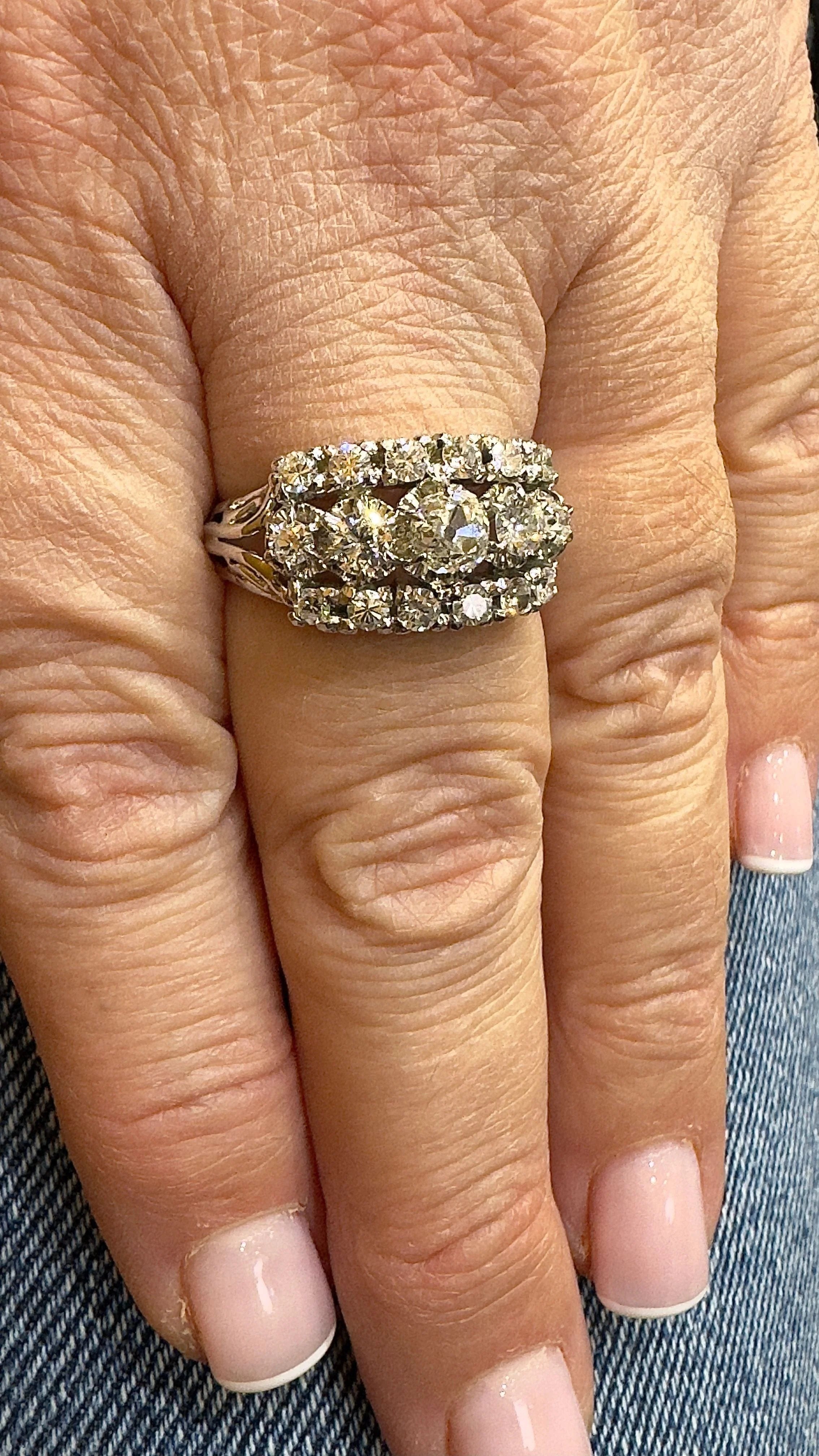 Antique white gold garter ring with diamonds - Image 4