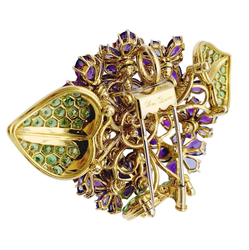 René Boivin clip, “Bouquet de Violettes”, yellow gold, colored gems. - Image 7