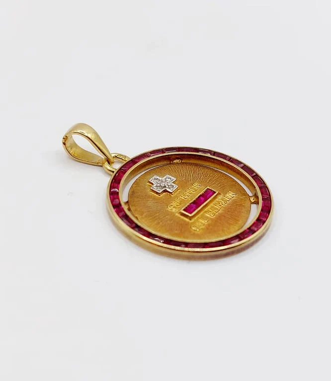 AUGIS - ULTRA RARE Love medal 23mm yellow gold, diamond and ruby calibrated "+ than yesterday - than tomorrow" - Image 3