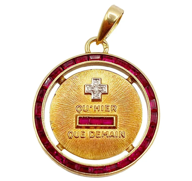 AUGIS - ULTRA RARE Love medal 23mm yellow gold, diamond and ruby calibrated "+ than yesterday - than tomorrow" - Image 5