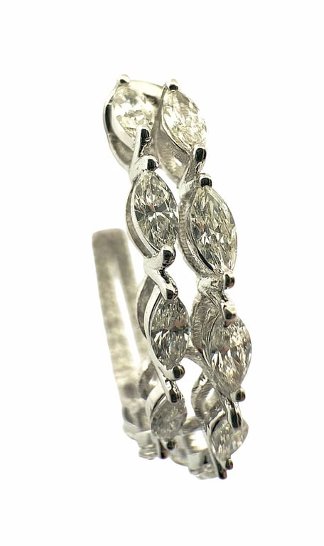 18-carat white gold hoop earrings with marquise diamonds  - Image 7