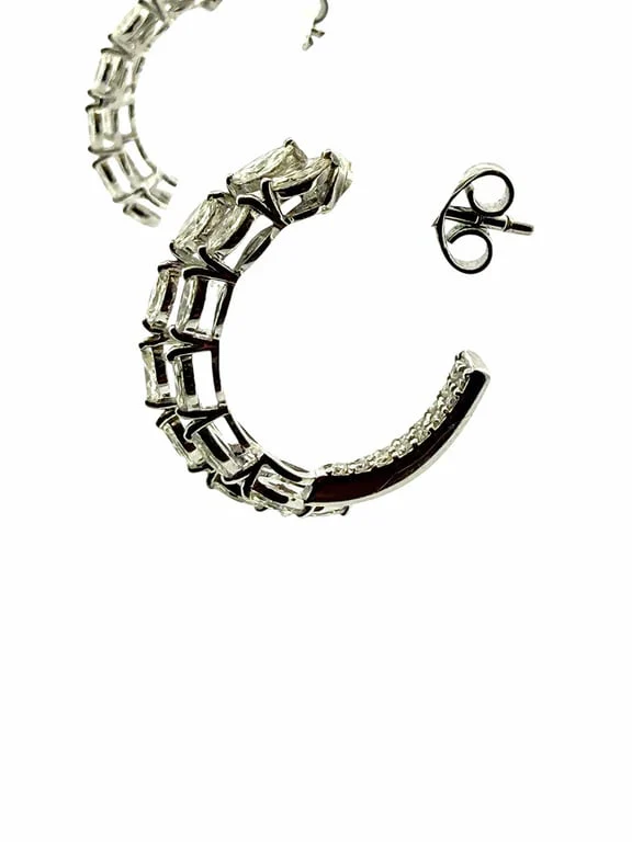 18-carat white gold hoop earrings with marquise diamonds  - Image 9