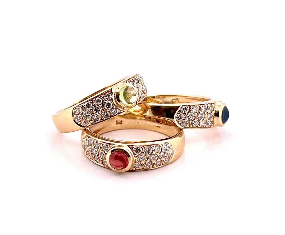 3 rings in 18-carat yellow gold, natural diamonds and precious stones  - Image 5