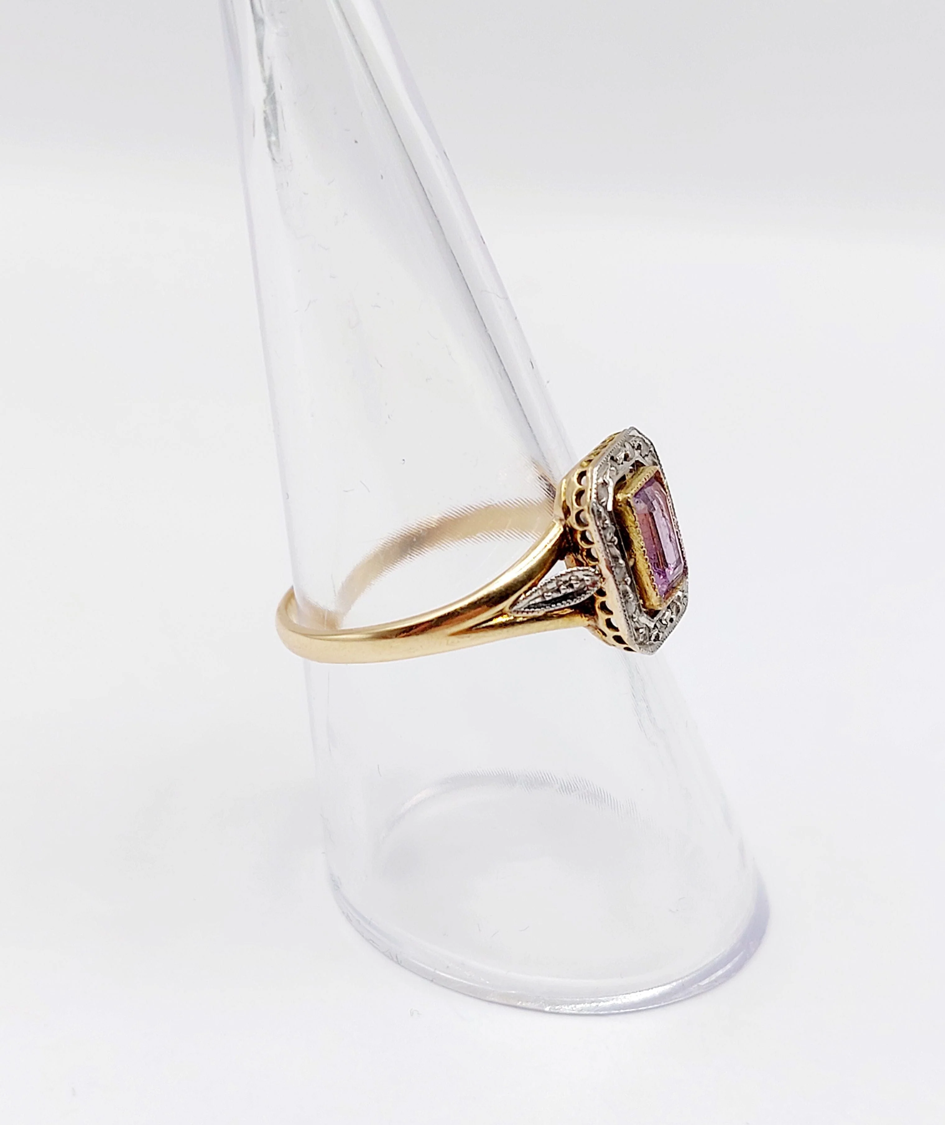 Pompadour ring in yellow gold, platinum, amethyst and rose-cut diamonds (circa 1910)  - Image 11