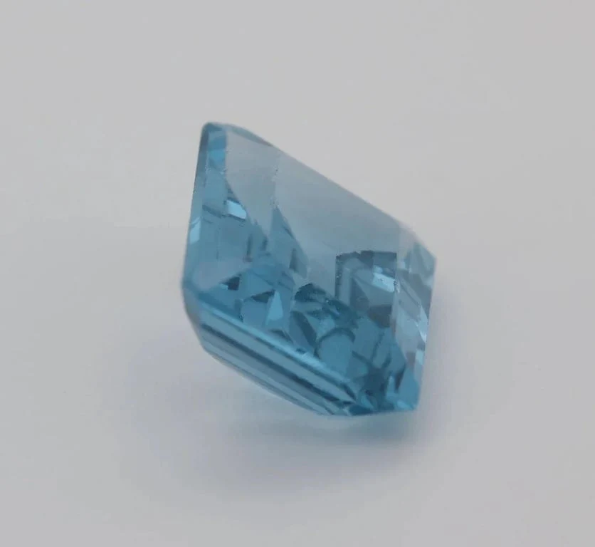 Blue synthetic spinel 8.60cts - Image 6