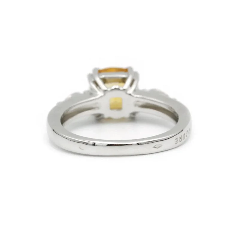 Gold ring with citrine diamonds - Image 3