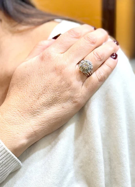 Antique ring in 18-carat white gold and diamonds  - Image 6