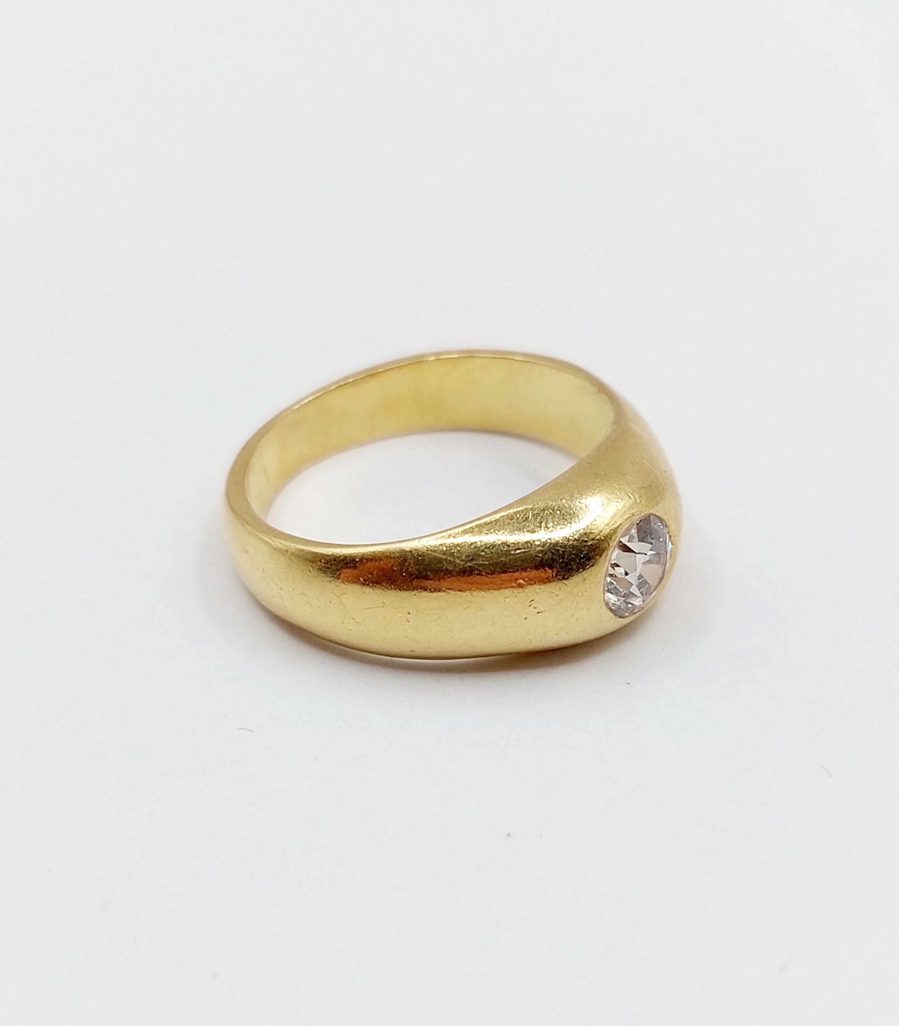 18k yellow gold dome ring with old-cut diamond 0.40 carat  - Image 11