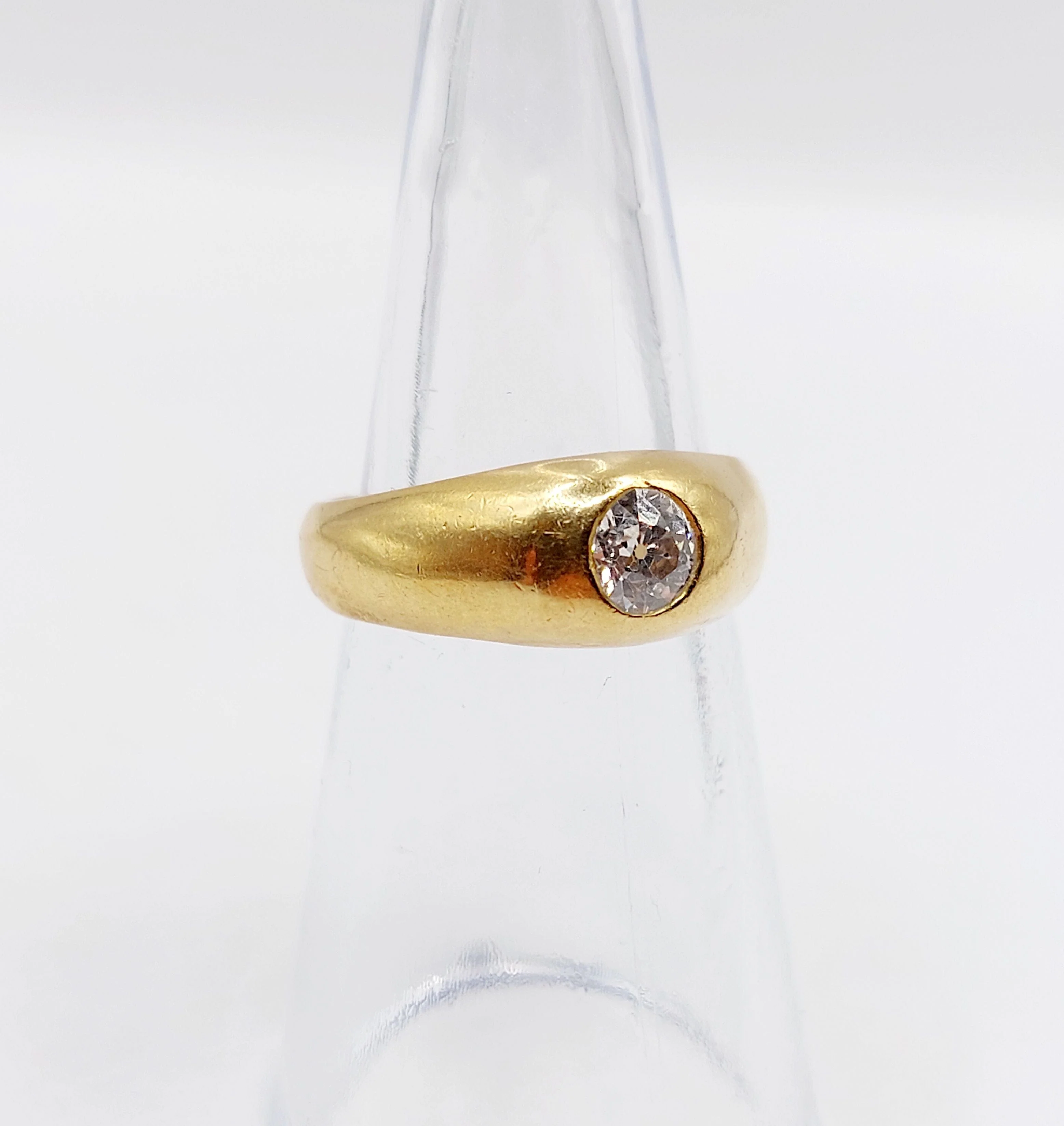18k yellow gold dome ring with old-cut diamond 0.40 carat  - Image 7