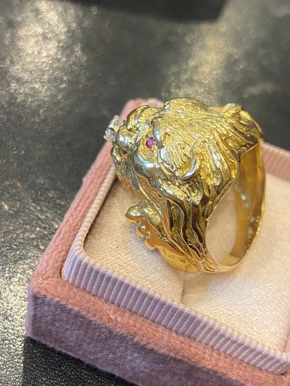 Gold Lion Ring Diamond Ruby  - Image 5