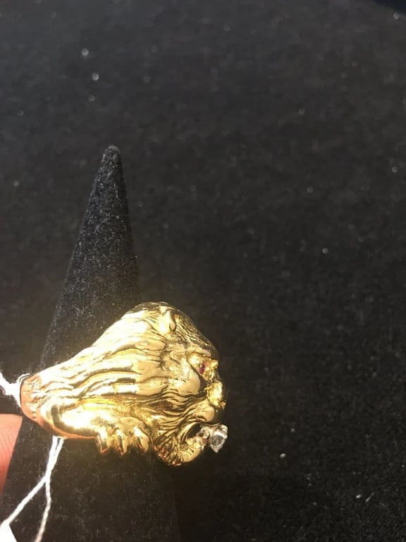 Gold Lion Ring Diamond Ruby  - Image 9
