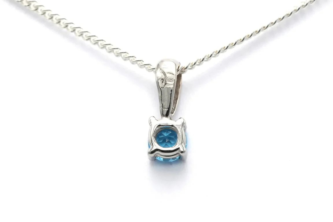 Contemporary pendant in white gold set with a topaz  - Image 4