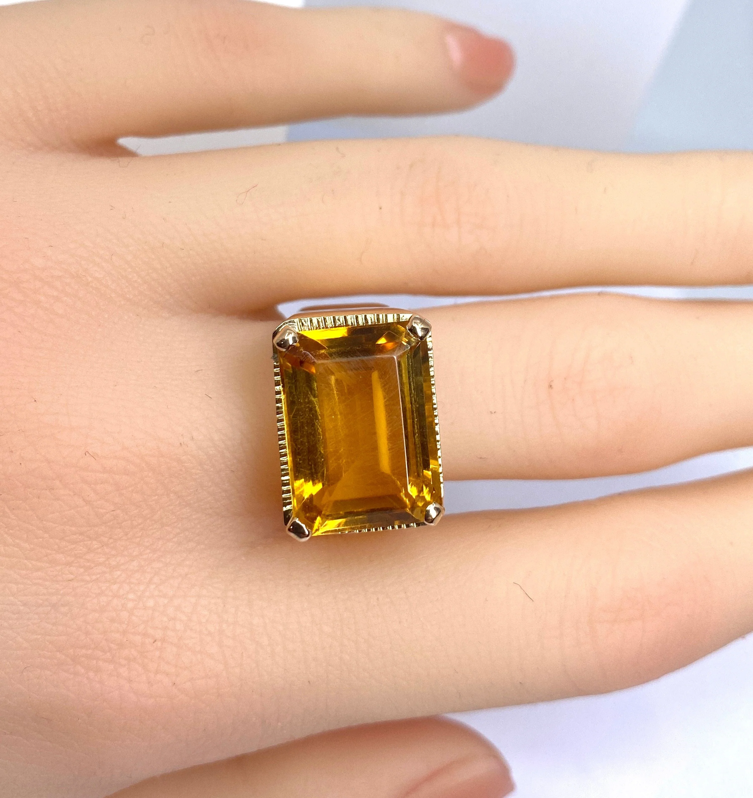 Yellow gold ring, yellow topaz - Image 11