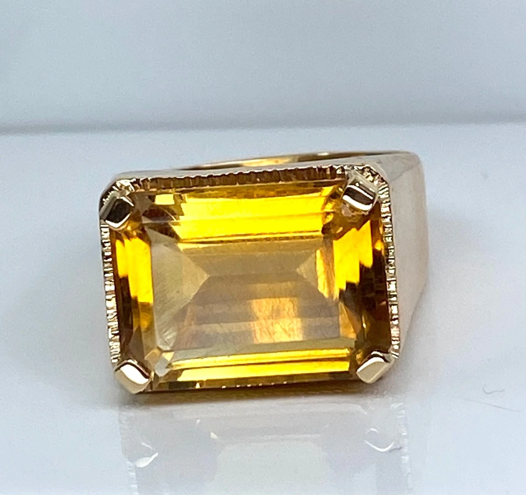 Yellow gold ring, yellow topaz - Image 14