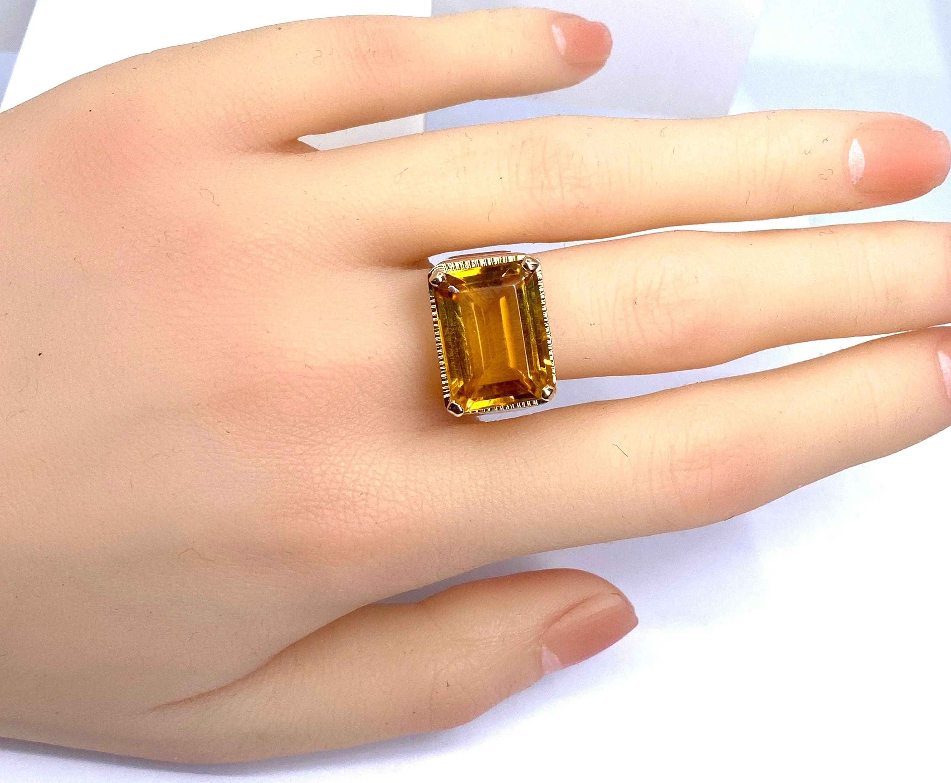 Yellow gold ring, yellow topaz - Image 7
