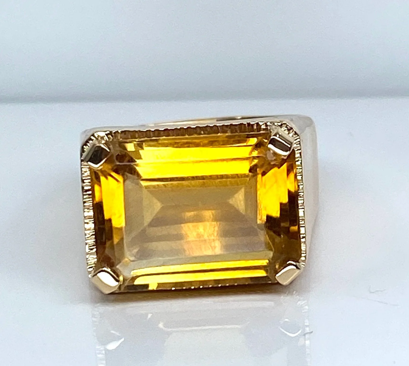 Yellow gold ring, yellow topaz - Image 8