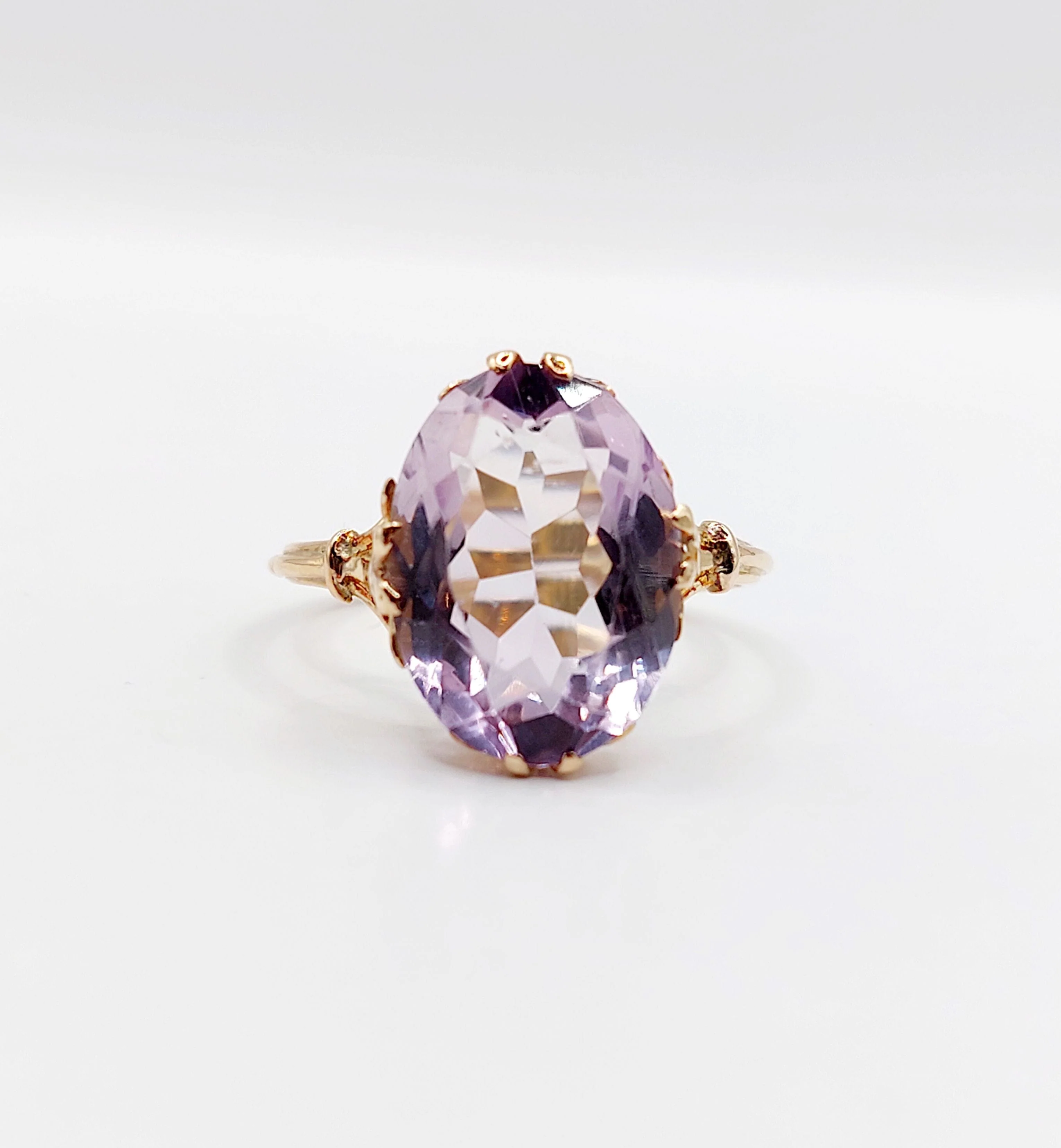 Rose gold amethyst cocktail ring (circa 1900)  - Image 4