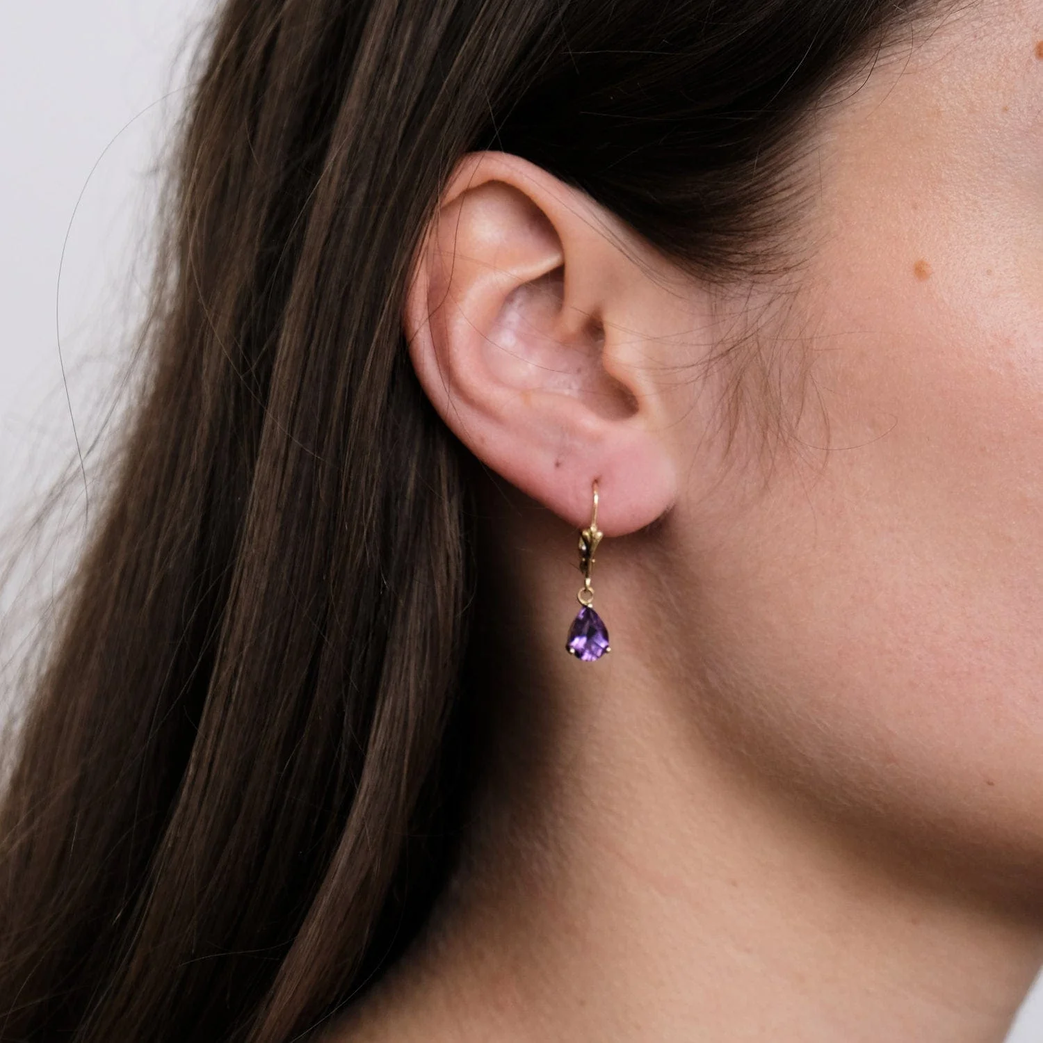 Earrings in Yellow Gold, Amethyst - Image 6