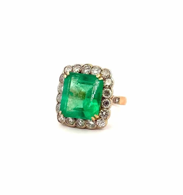 18-carat gold ring with emerald and diamonds  - Image 5