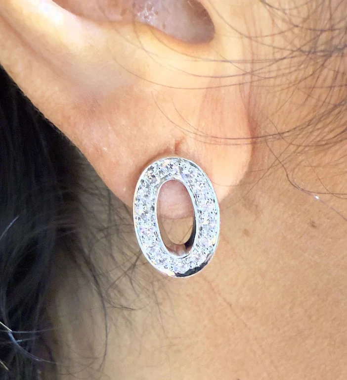 Jewelry set gold necklace and diamond earrings  - Image 3