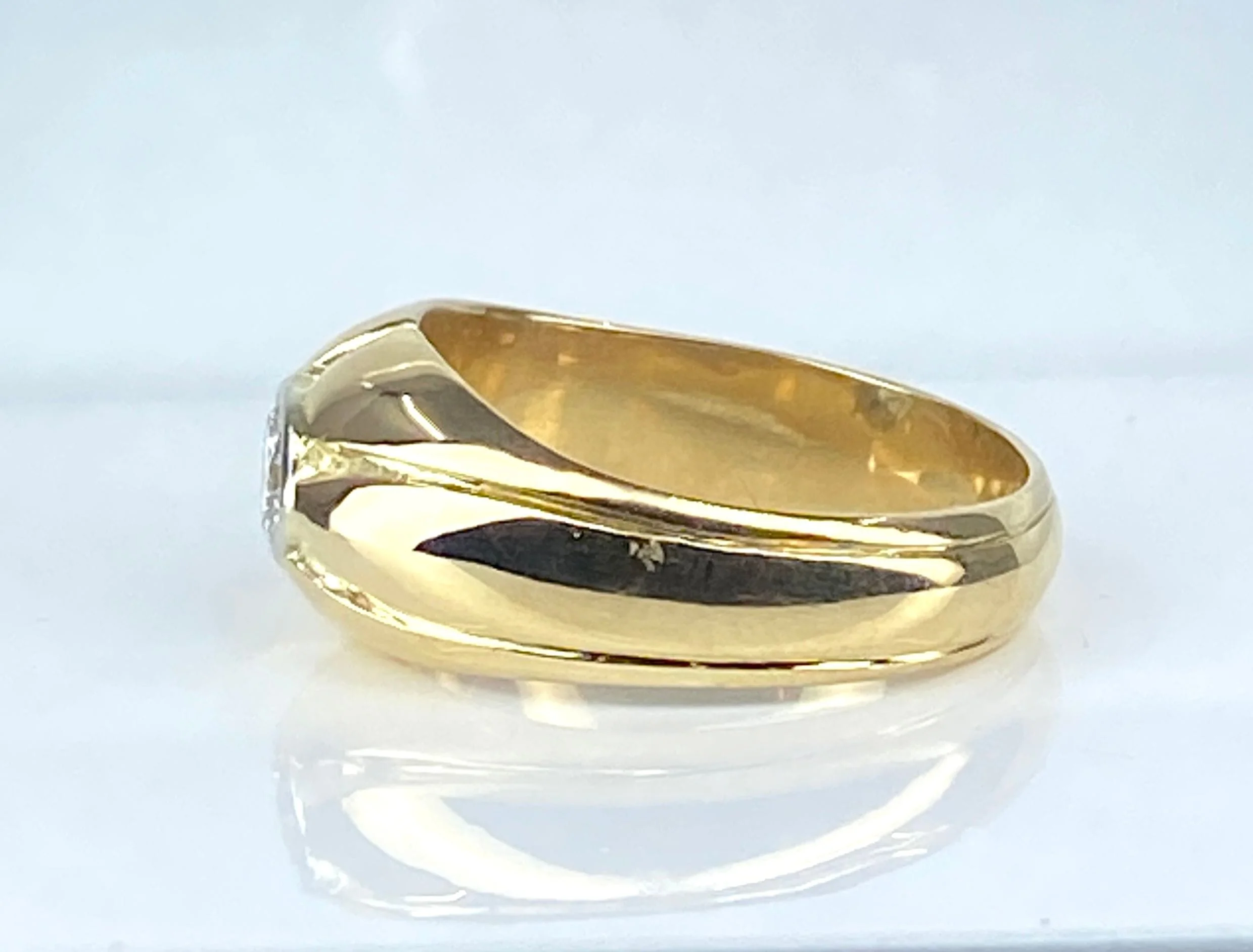 Yellow gold and diamond bangle ring - Image 13