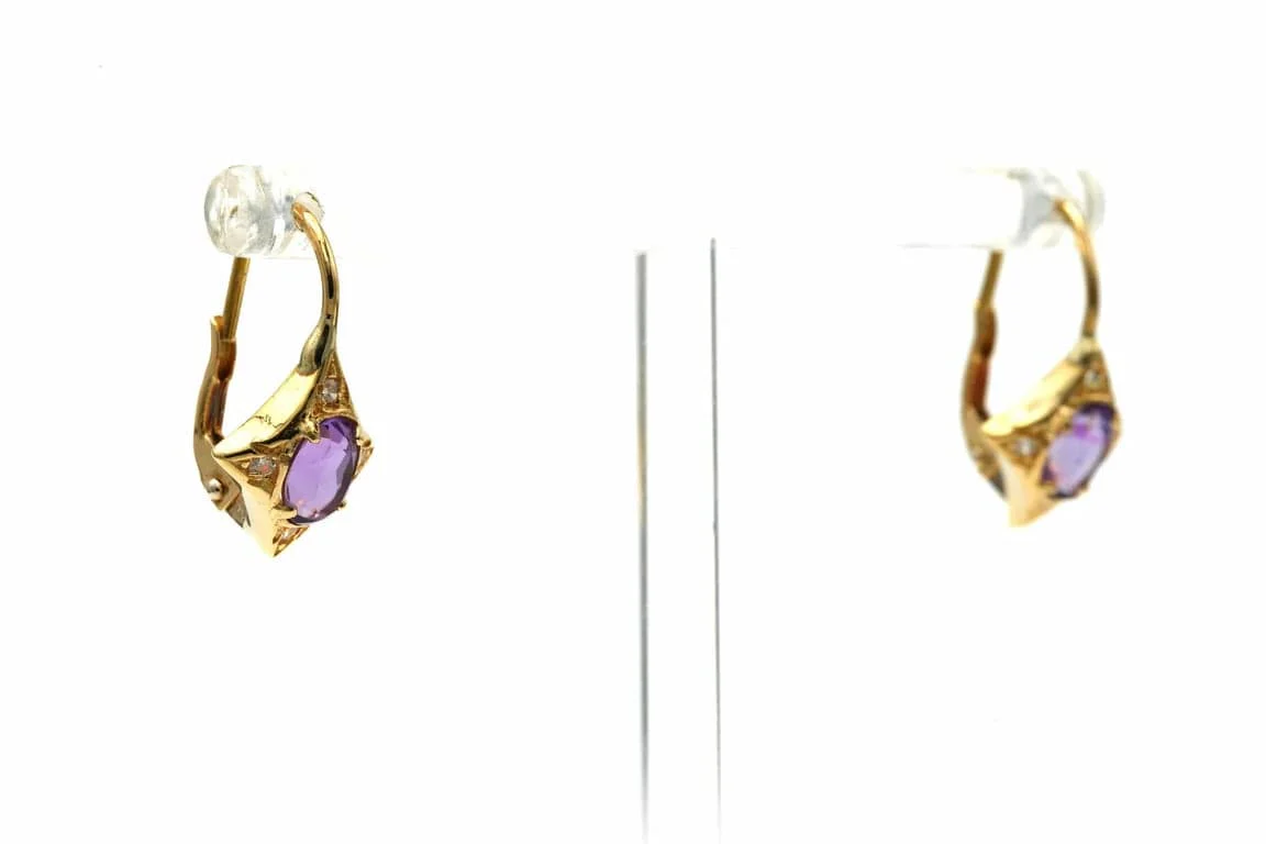 18-carat yellow gold earrings with amethysts, brilliant-cut diamonds  - Image 4
