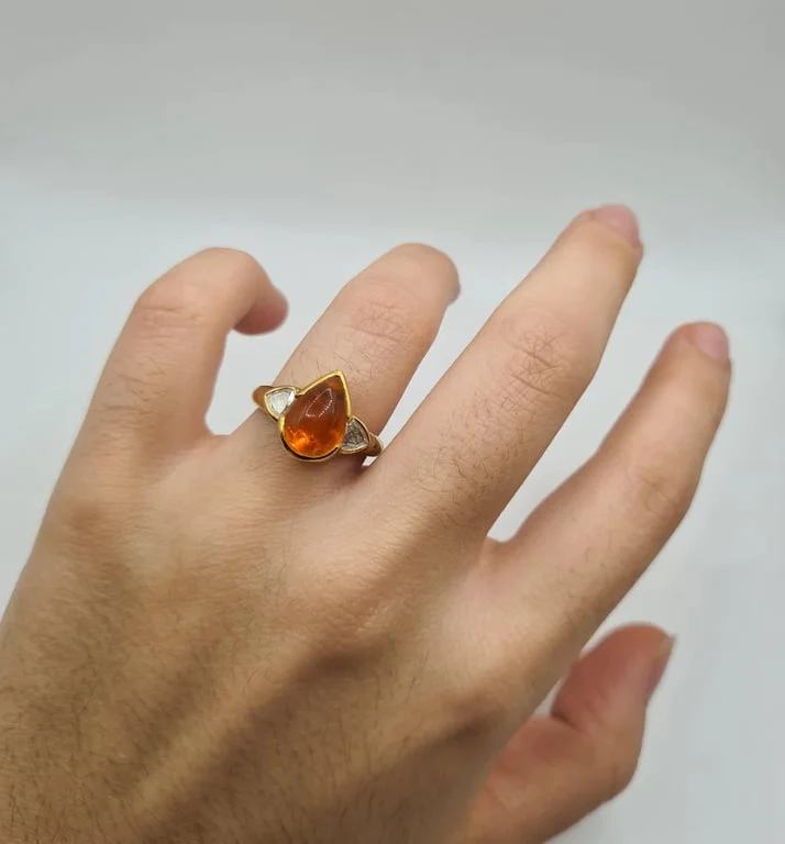 Yellow gold ring set with diamonds and a citrine - Image 3