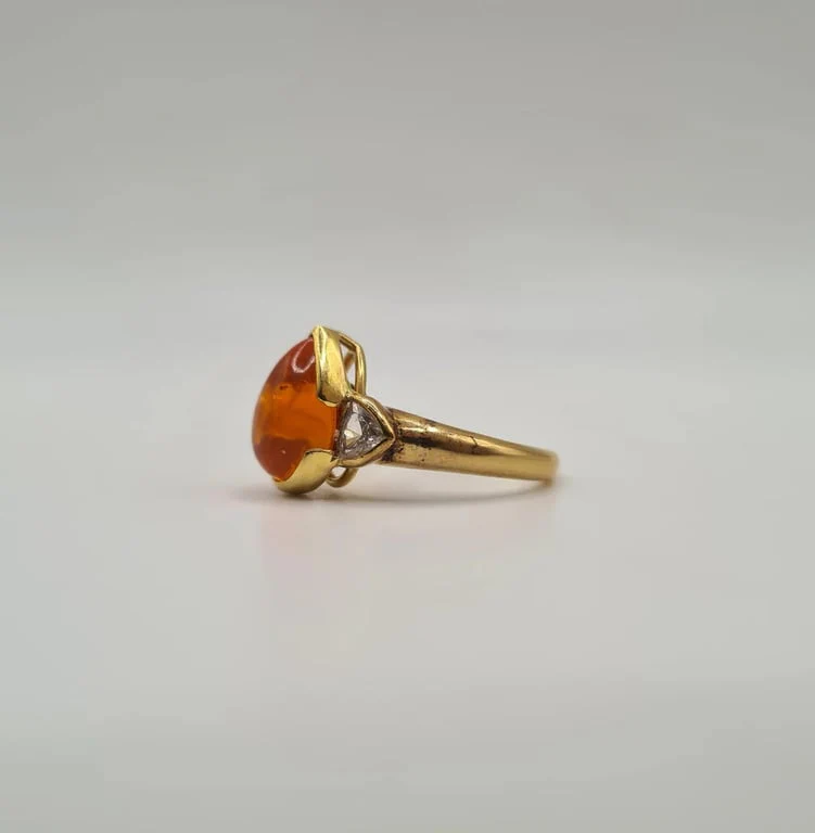 Yellow gold ring set with diamonds and a citrine - Image 4