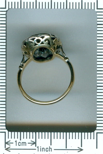 Vintage wishes: a sapphire ring between romance and history  - Image 15