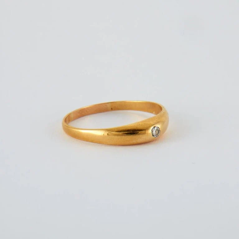 English yellow gold diamond bangle ring - Image 3