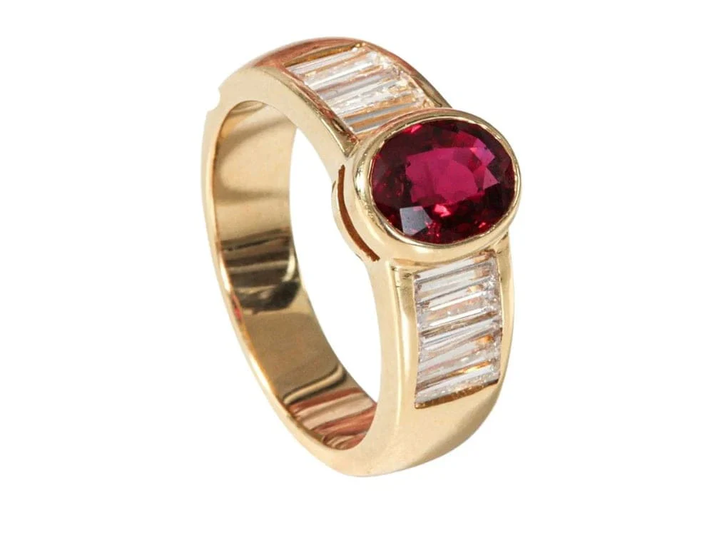 Yellow gold ring, Ruby and Diamonds  - Image 4