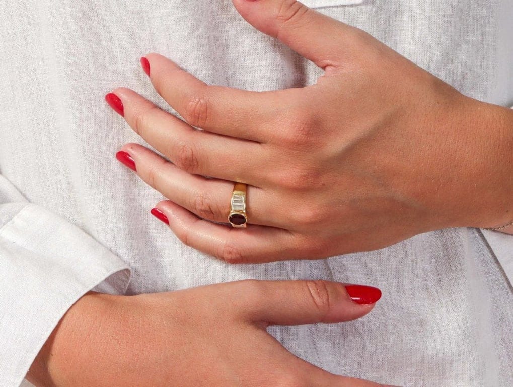 Yellow gold ring, Ruby and Diamonds  - Image 6