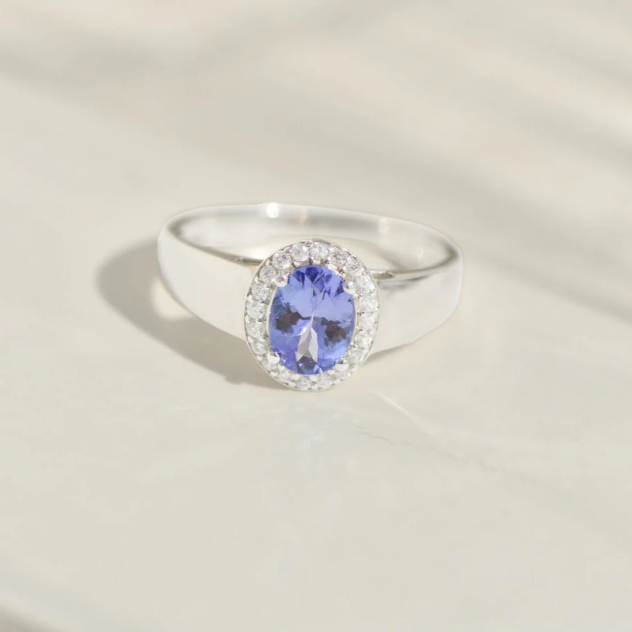 14-carat white gold ring with 1.0 ct oval tanzanite  - Image 5