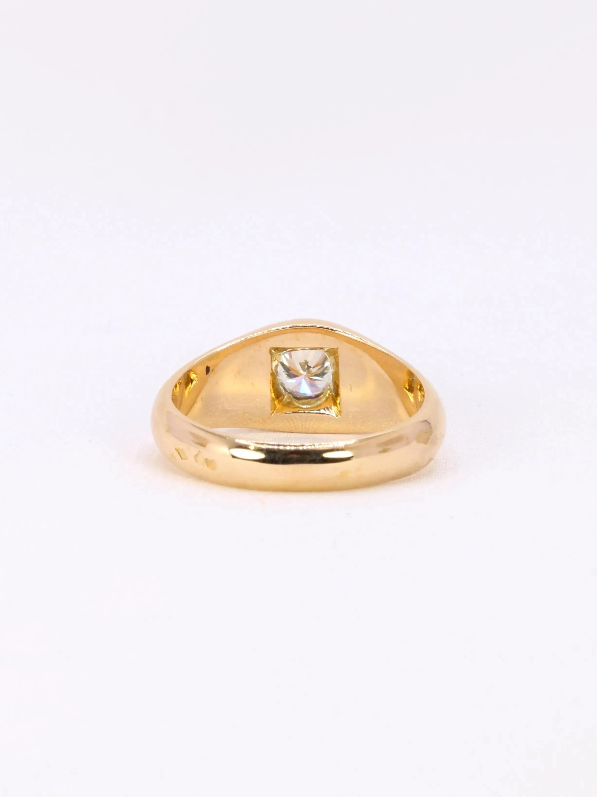 Vintage yellow gold diamond bangle ring - Image 5