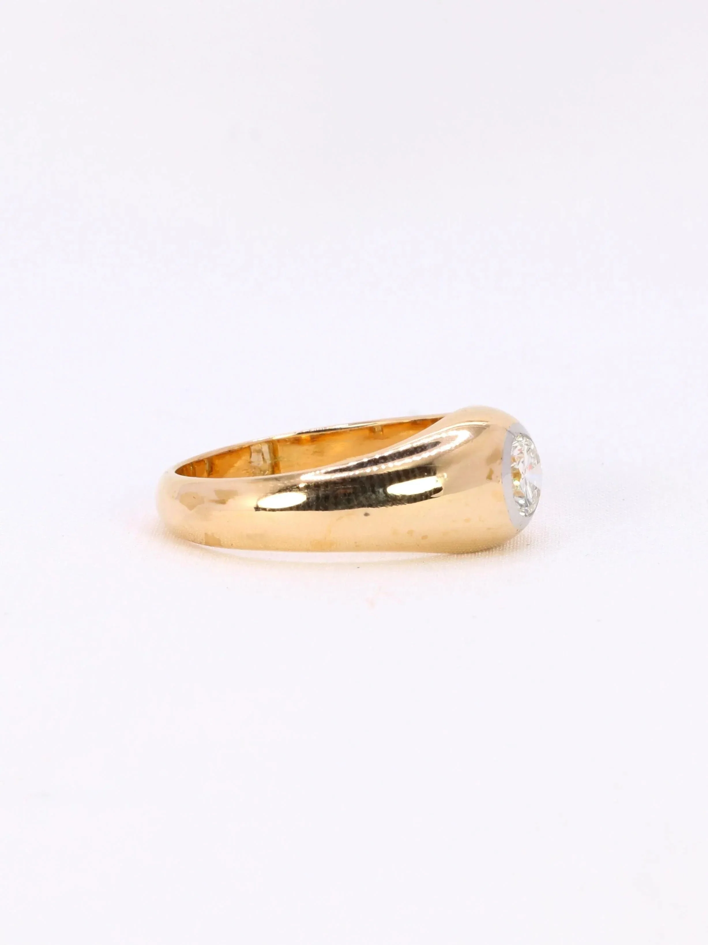 Vintage yellow gold diamond bangle ring - Image 6