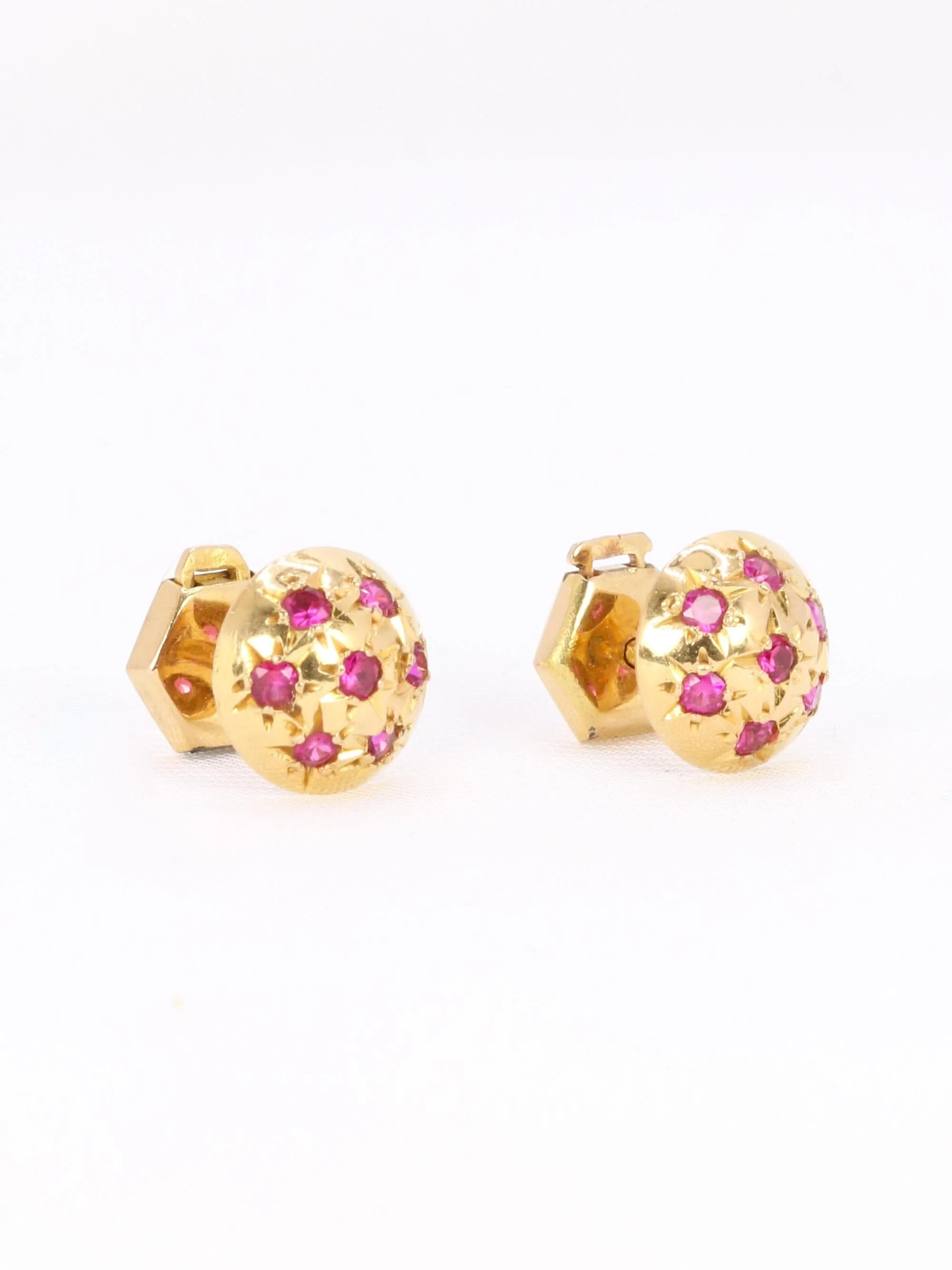 Yellow gold ruby half-ball earrings set with a star - Image 6