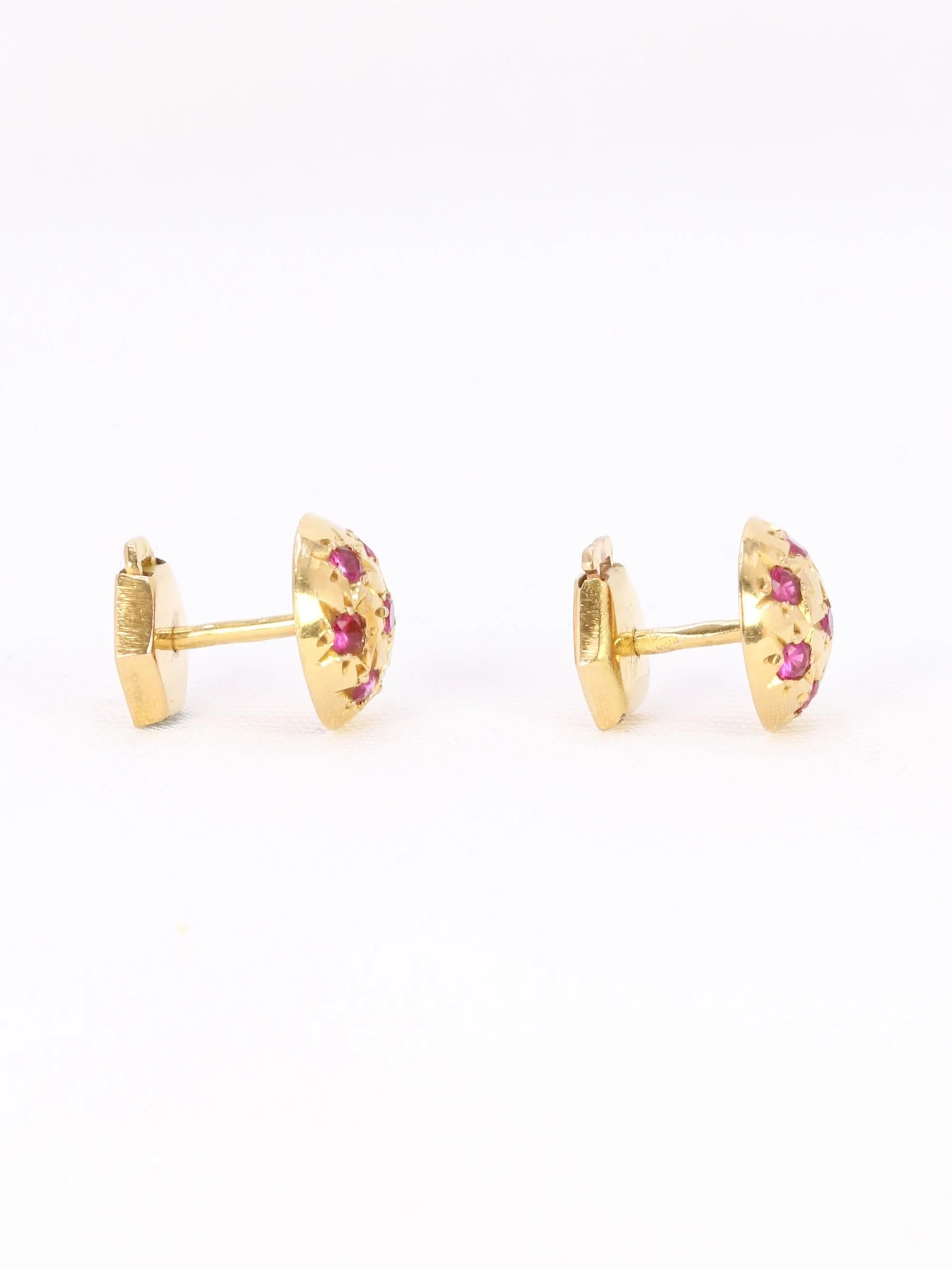 Yellow gold ruby half-ball earrings set with a star - Image 7