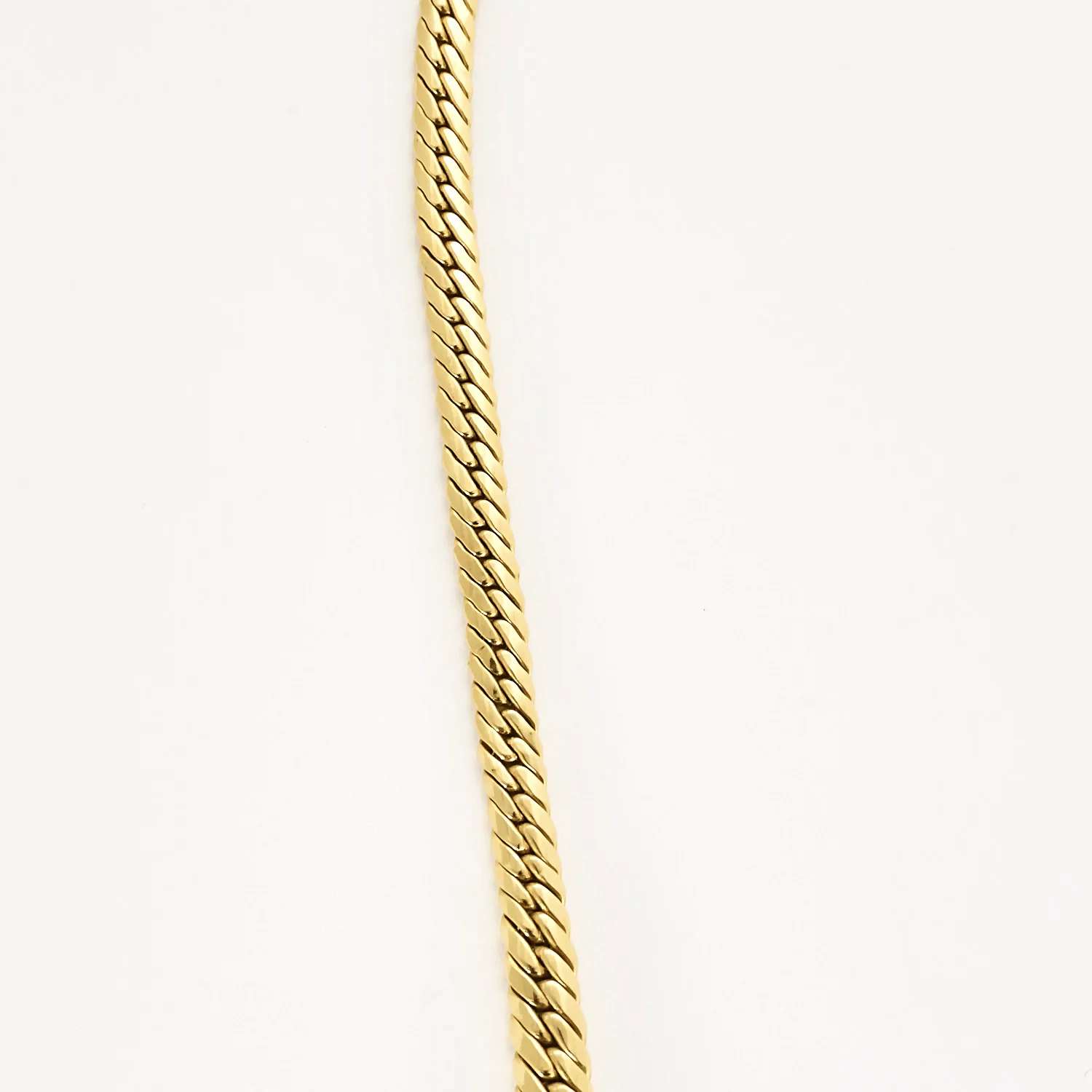 Yellow gold chain with Link graduated curb link  - Image 4