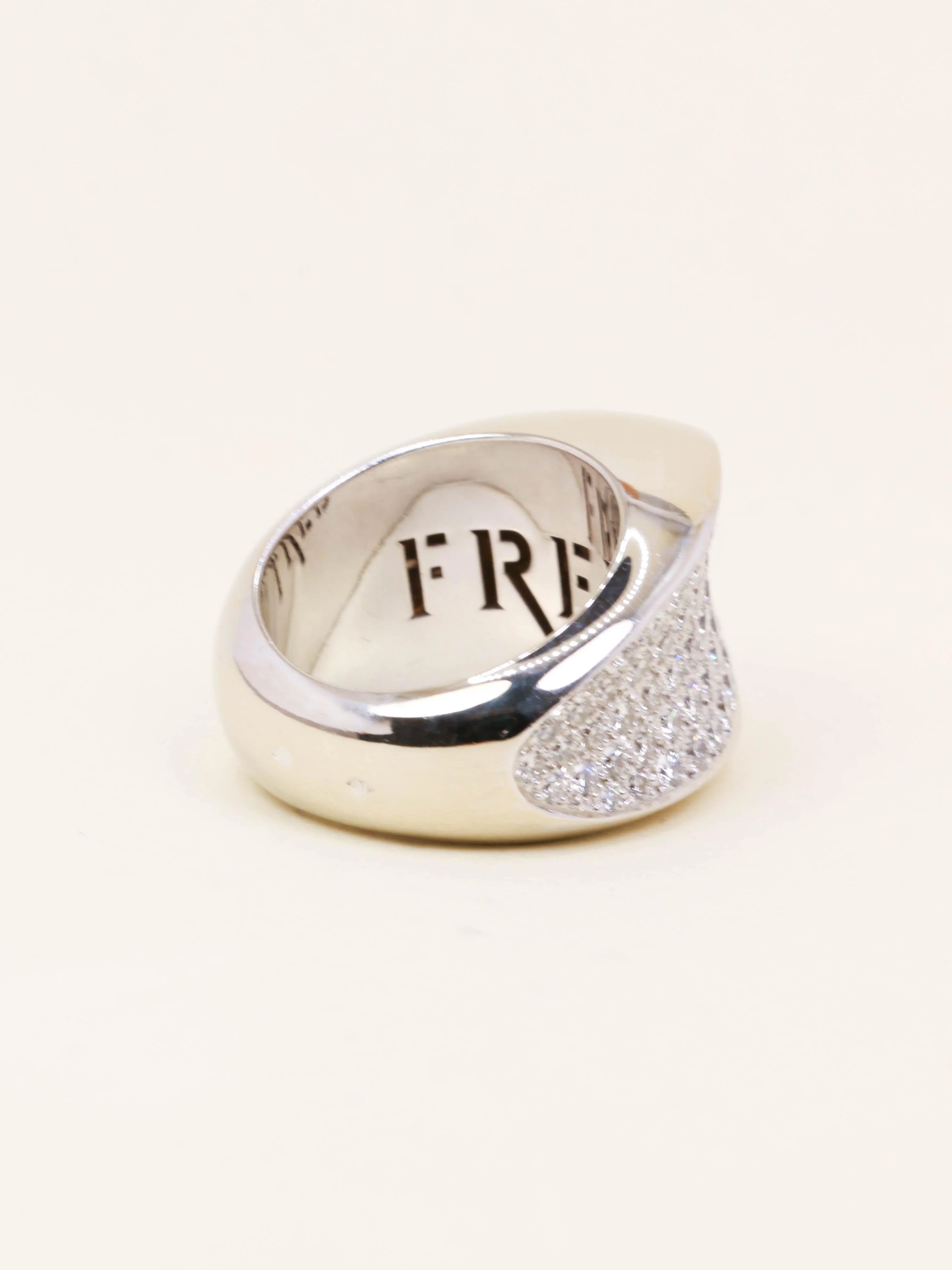 FRED Candy ring white gold diamonds  - Image 8